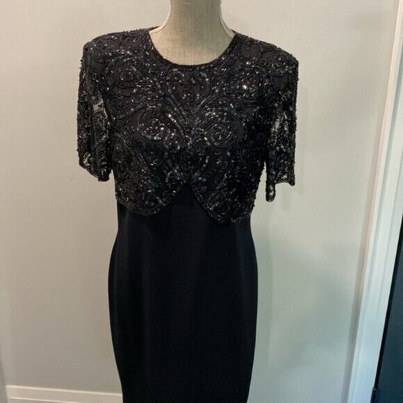 Neiman Marcus Black Sparkling High Society Beaded Dress size 10 - Picture 11 of 16